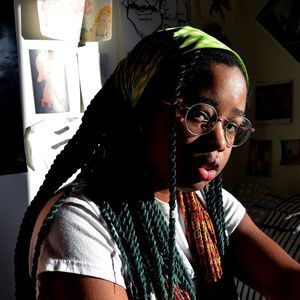 Meet your Posher, Nia